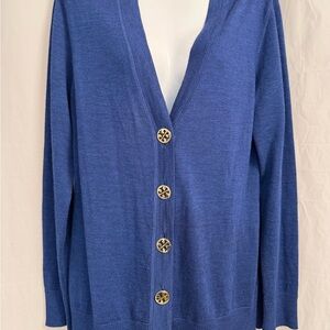 Tory Burch Simone Cardigan w/ Gold Buttons
PTP 20”, L 28” tag is cut out